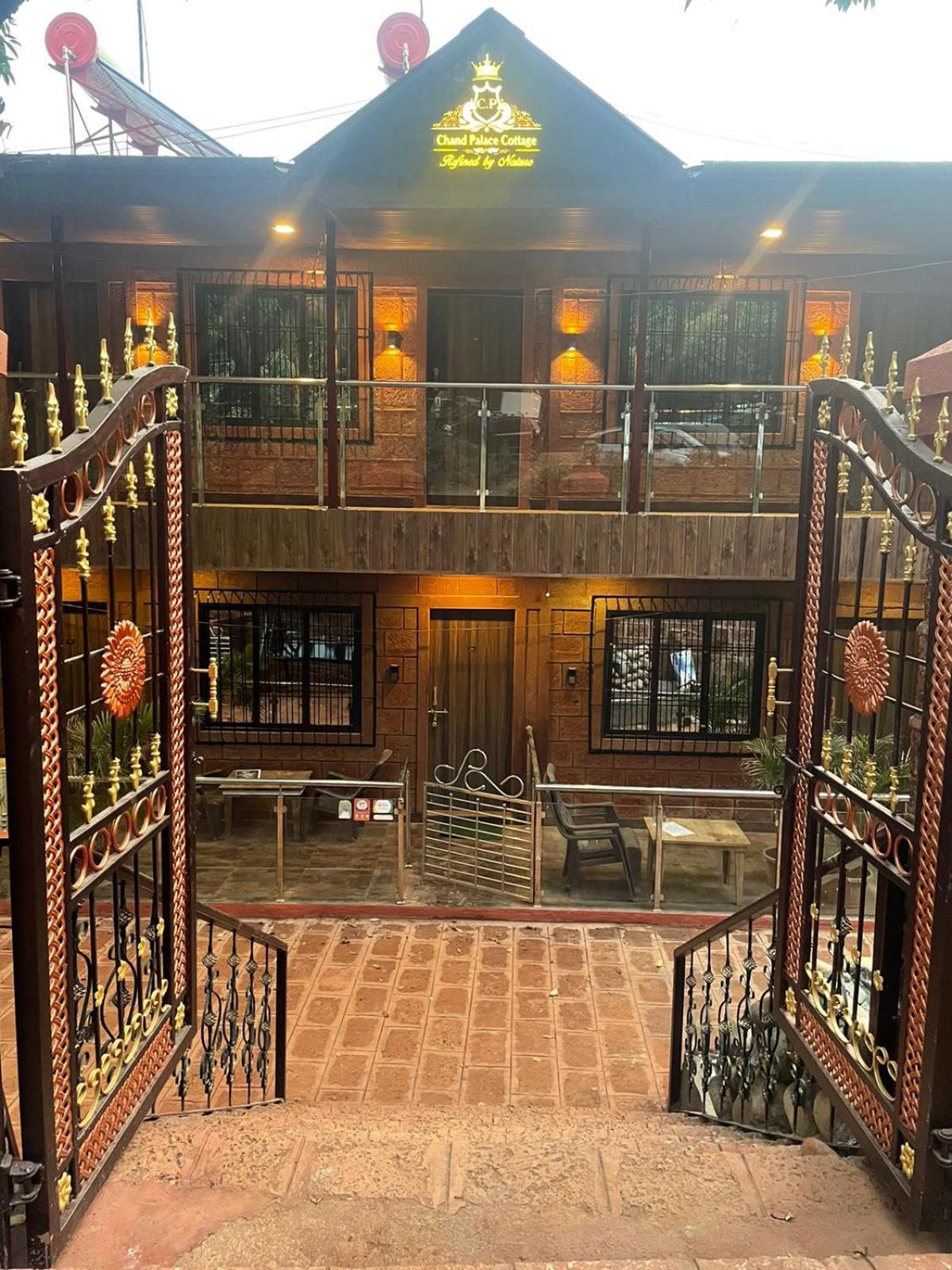 C P Cottage Mahābaleshwar Esterno foto